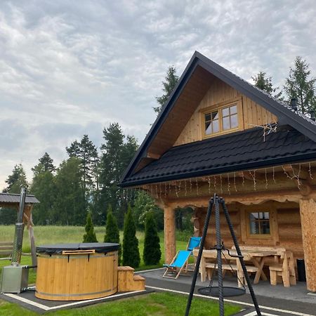 Agroturystyka "Na Zogrodzie" Alicja Kowalczyk Harklowa Exterior foto