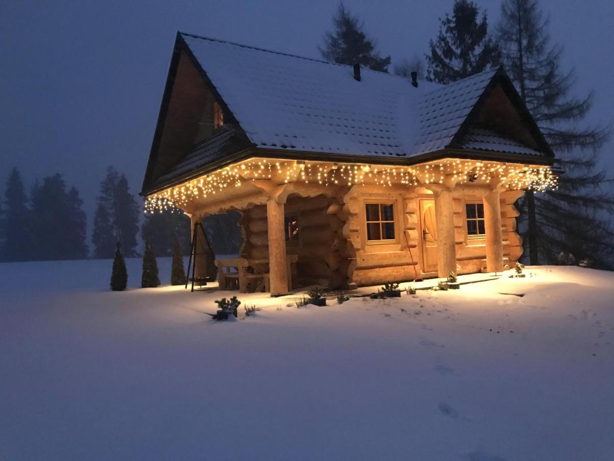 Agroturystyka "Na Zogrodzie" Alicja Kowalczyk Harklowa Exterior foto